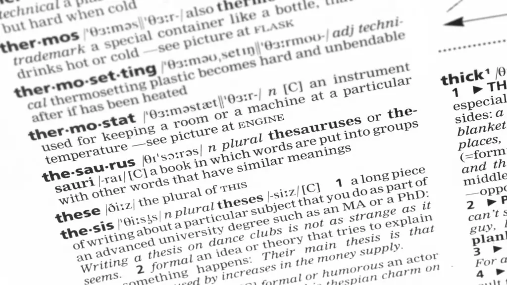 things avoid college essay 19201611080